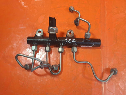 ✅2017 NISSAN JUKE TEKNA F15 FUEL INJECTOR RAIL 175210651R + WARRANTY A322 - Image 2