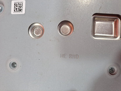 ebay-src:https://i.ebayimg.com/00/s/mtiwmfgxnjaw/z/xciaaoswr65ndr~n/$_57.jpg