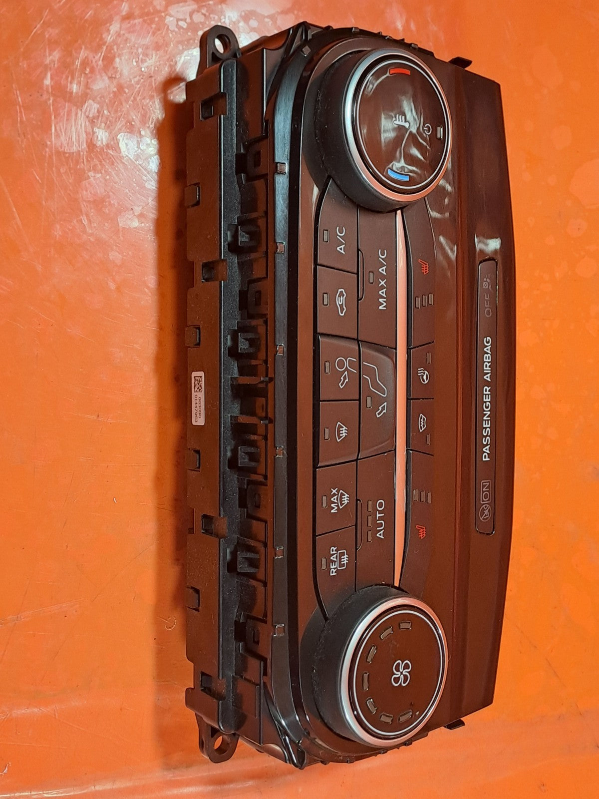 ebay-src:https://i.ebayimg.com/00/s/mtywmfgxmjaw/z/-gmaaeswzkvpbmi-/$_57.jpg