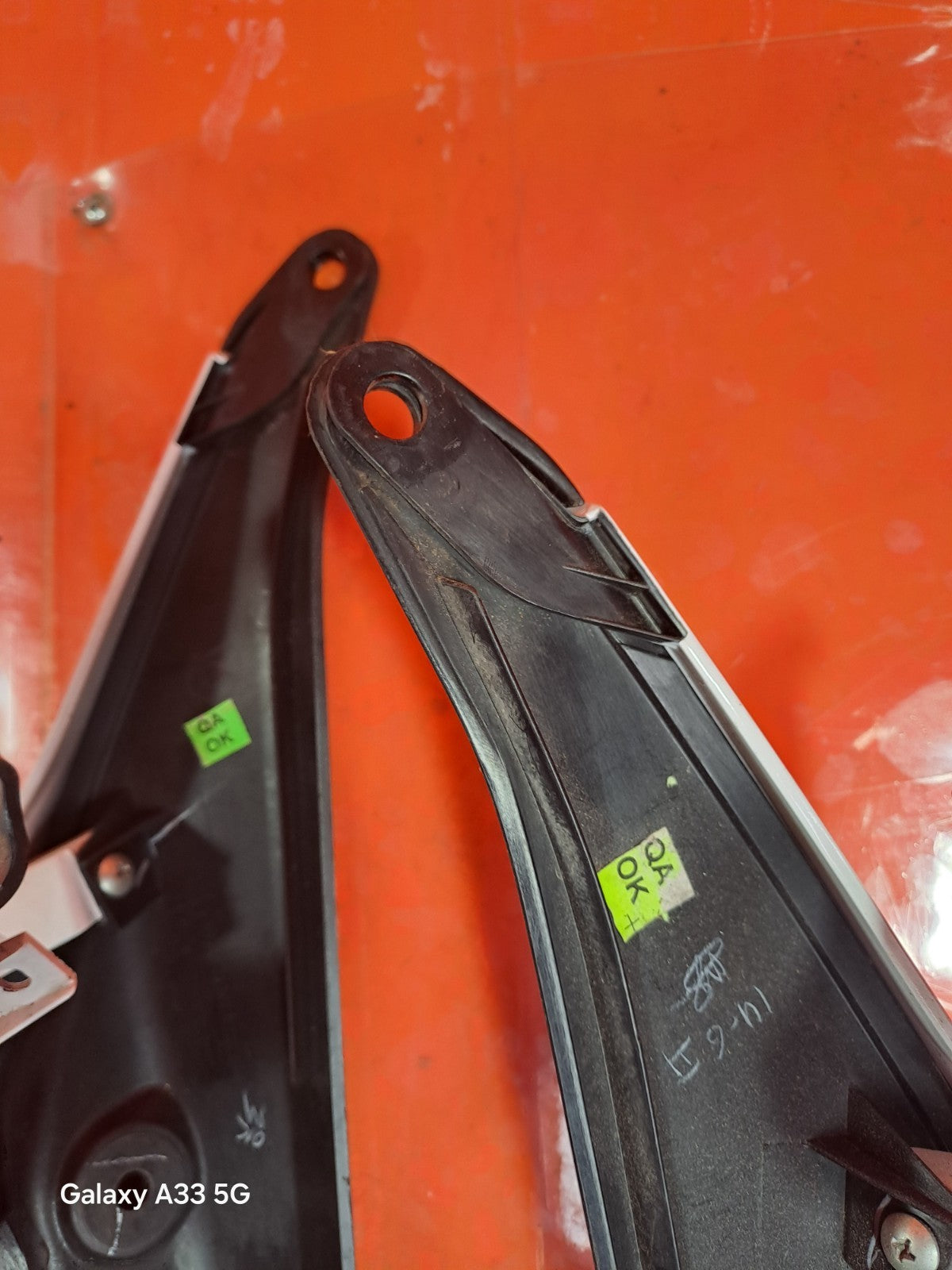 ✅KTM 125 Duke Petrol 2019 Seat Cowl Lower Trim Plastic Cover Pair JP181005 A135 - Image 10