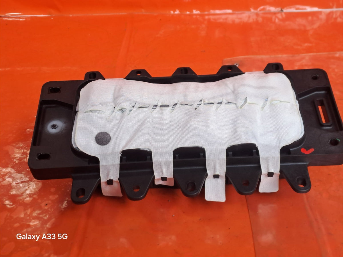ebay-src:https://i.ebayimg.com/00/s/mtiwmfgxnjaw/z/3teaaeswpdxo-jvg/$_57.jpg