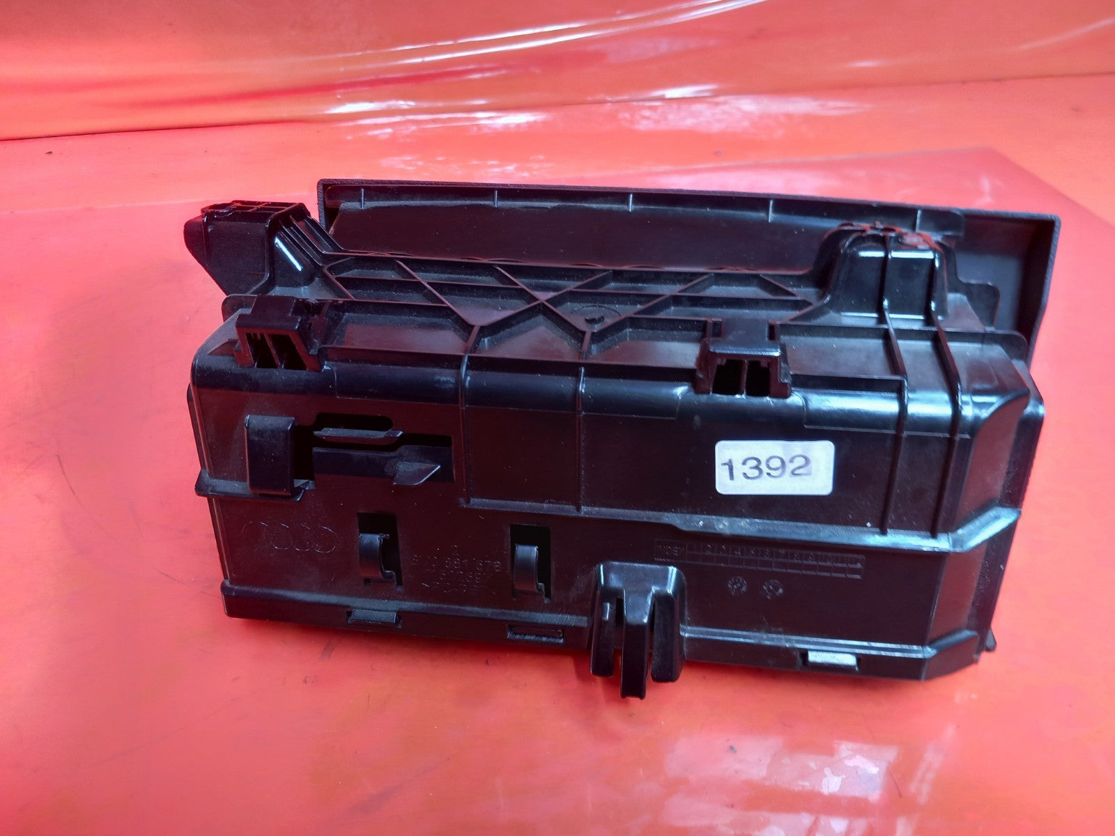 Audi A3 E-Tron 1.4 Petrol 2015 Dashboard Storage Compartment 8V0881578 Warranty  - Image 9