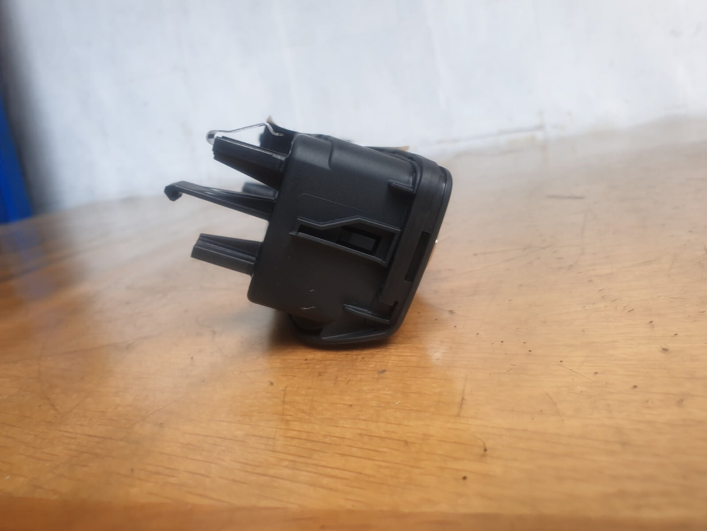 ✅AUDI A1 SPORT 1.0 PETROL 2022 HEATER CLIMATE CONTROL PANEL 83A820047F Warranty - Image 5