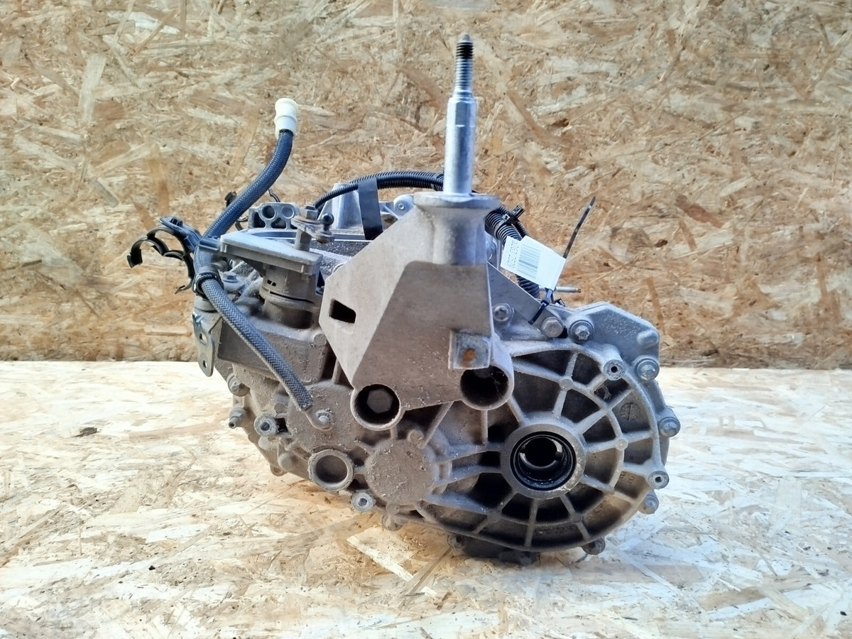 ebay-src:https://i.ebayimg.com/00/s/mtiwmfgxnjaw/z/evcaaoswbtjn4wmv/$_57.jpg