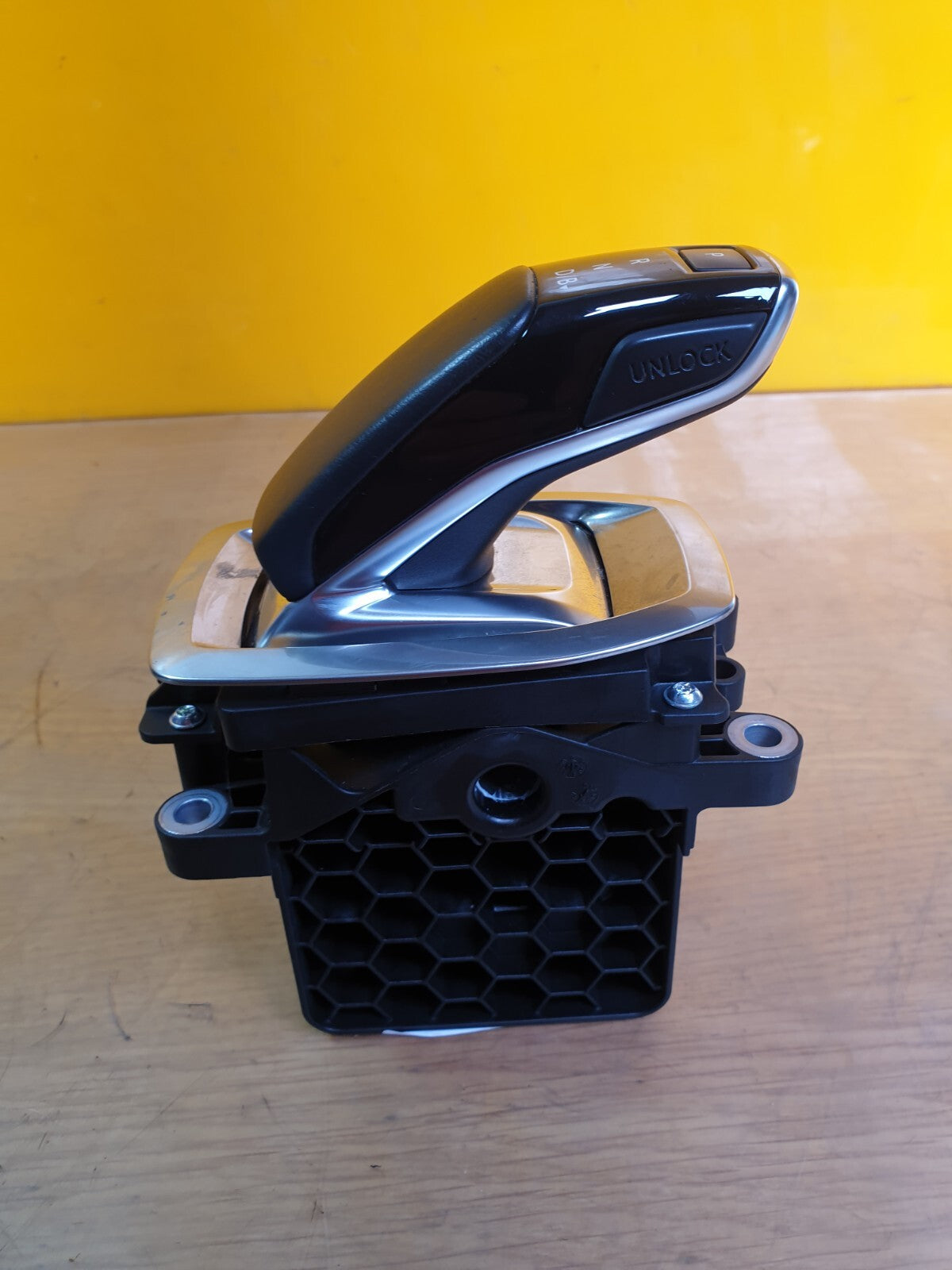 ebay-src:https://i.ebayimg.com/00/s/mtywmfgxmjaw/z/bb4aaoswusrmhyit/$_57.jpg
