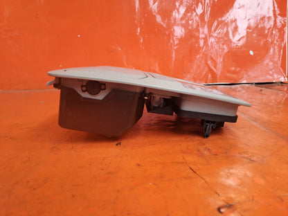 ✅Ssangyong Korando S 2013 2.0 Diesel FRONT INTERIOR ROOF LIGHT 77670-34000 - Image 6
