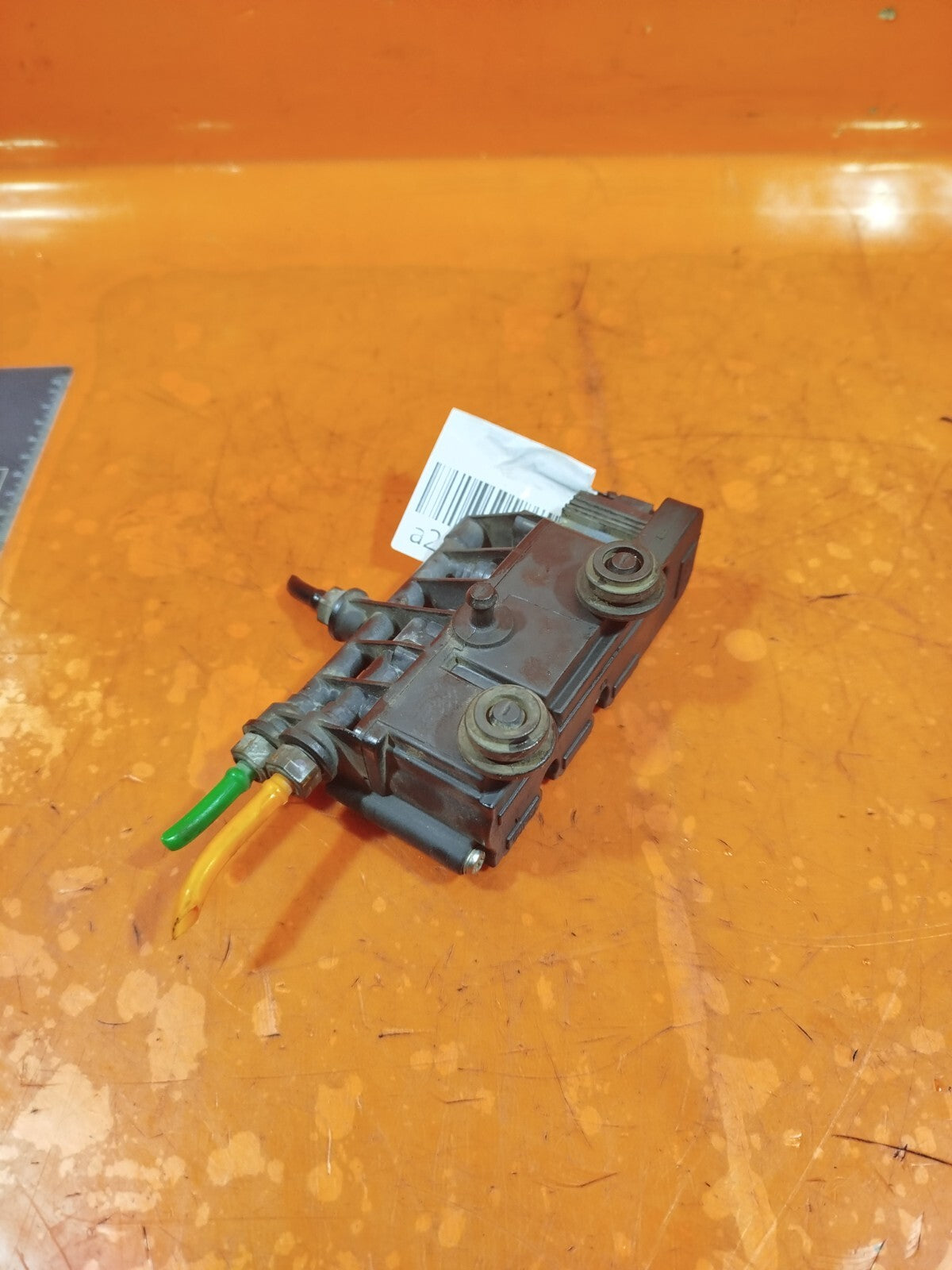 ✅2011 LAND ROVER RANGE ROVER L322 4.4D REAR AIR SUSPENSION VALVE BLOCK RVH500050 - Image 3