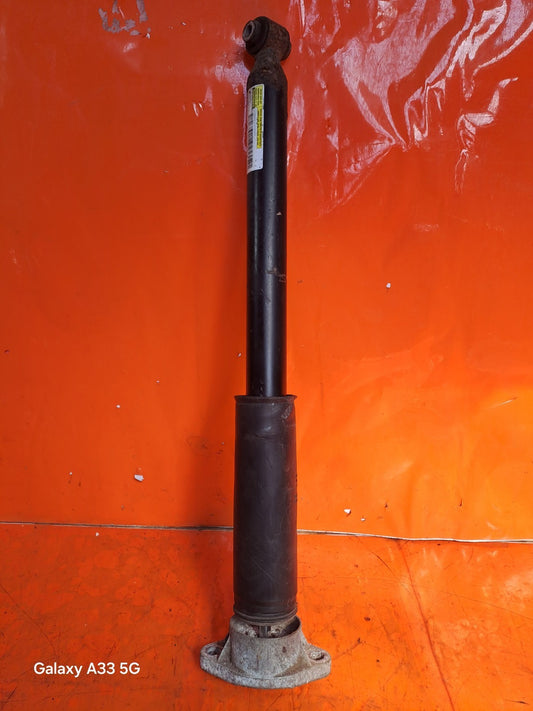 ✅MERCEDES W205 C220 2.1 DIESEL 2014 REAR RIGHT/LEFT SHOCK ABSORBER A2053207830 - Image 1