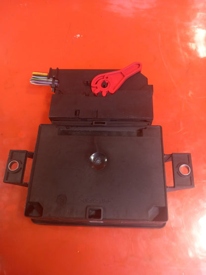 Range Rover Vogue L405 2012-2021 Electric Handbrake Control Module CPLA2C496AC - Image 7