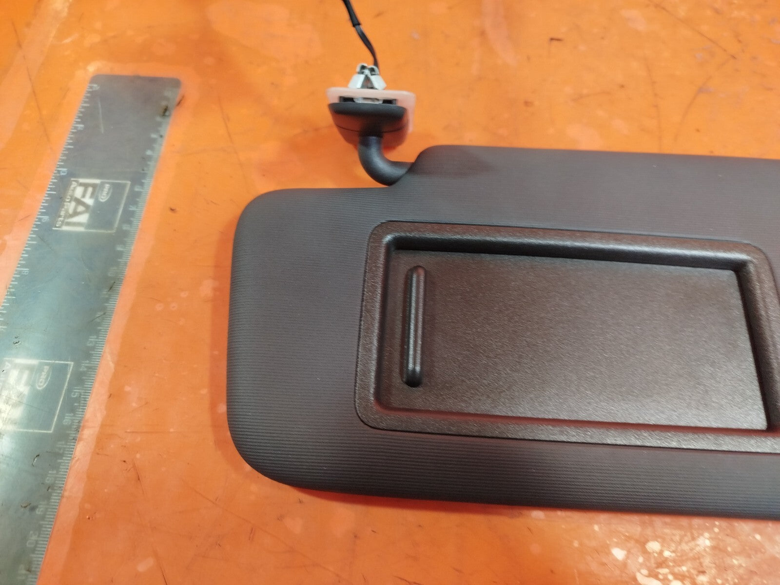 ✅CUPRA BORN V2 Ev 2023 FRONT LEFT SUN VISOR Warranty A272 - Image 4