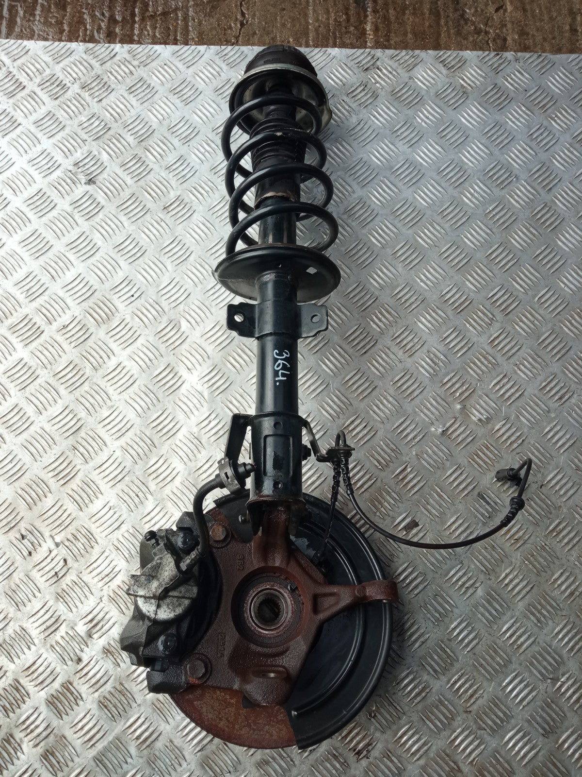 ✅Dacia Duster Journey 1.3 Petrol 2024 Front Right Suspension Leg Hub 543029903R - Image 3