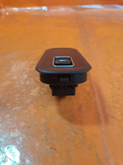 ebay-src:https://i.ebayimg.com/00/s/mtywmfgxmjaw/z/q0uaaesw-v1potdy/$_57.jpg