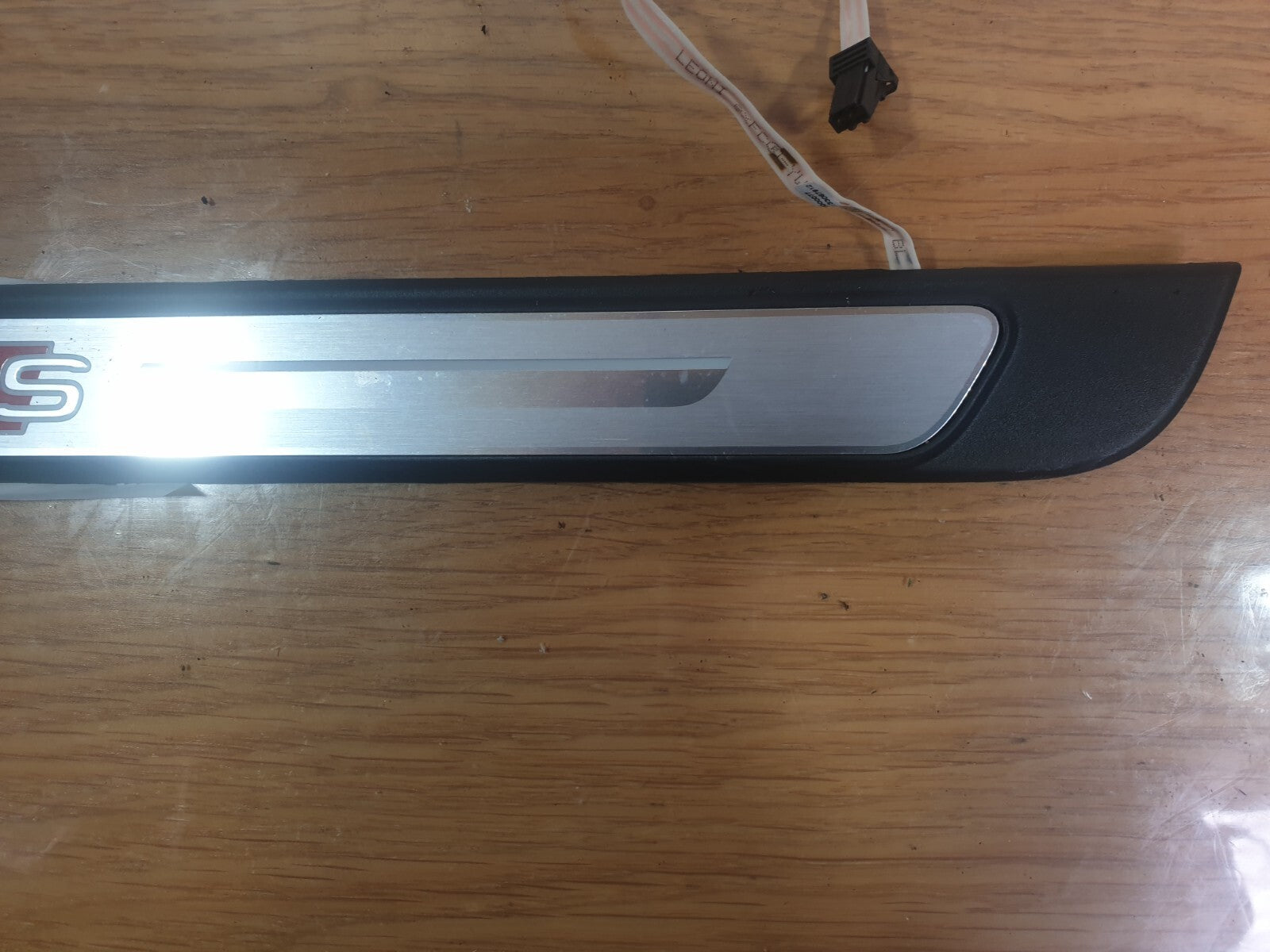 ✅Audi Q4 E-Tron S Line 2023 Front Left Sill Trim Strip 8Y0947417A Warranty A206 - Image 3