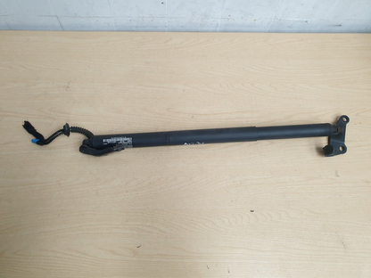 2018 BMW F46 216D 1.5 DIESEL TAILGATE STRUT SHOCK LEFT NEARSIDE 7432771 A036 - Image 1