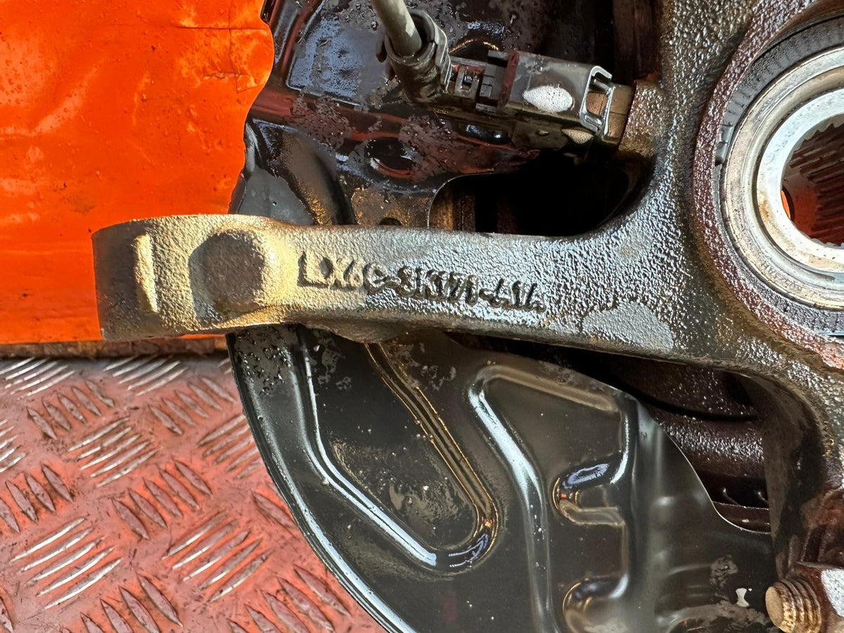 ebay-src:https://i.ebayimg.com/00/s/mtiwmfgxnjaw/z/wsaaaeswn6vpnqvs/$_57.jpg