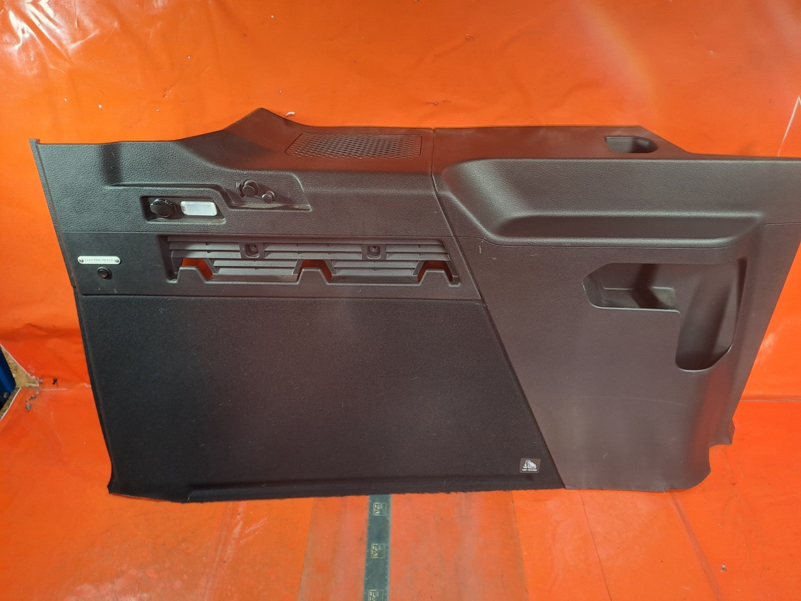 ✅FORD TOURNEO CONNECT VW CADDY 2.0 DIESEL 2024 BOOT SIDE CARD TRIM LEFT A366 - Image 3
