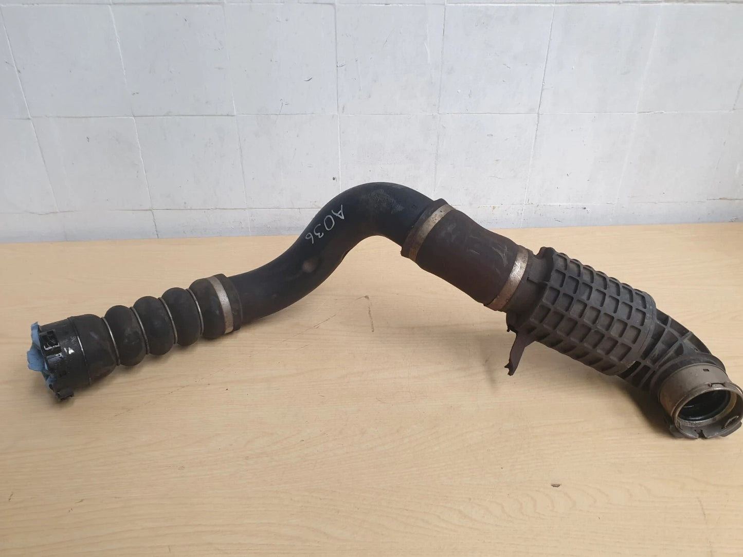 ebay-src:https://i.ebayimg.com/00/s/mtiwmfgxnjaw/z/yzmaaeswzp1p37oc/$_57.jpg