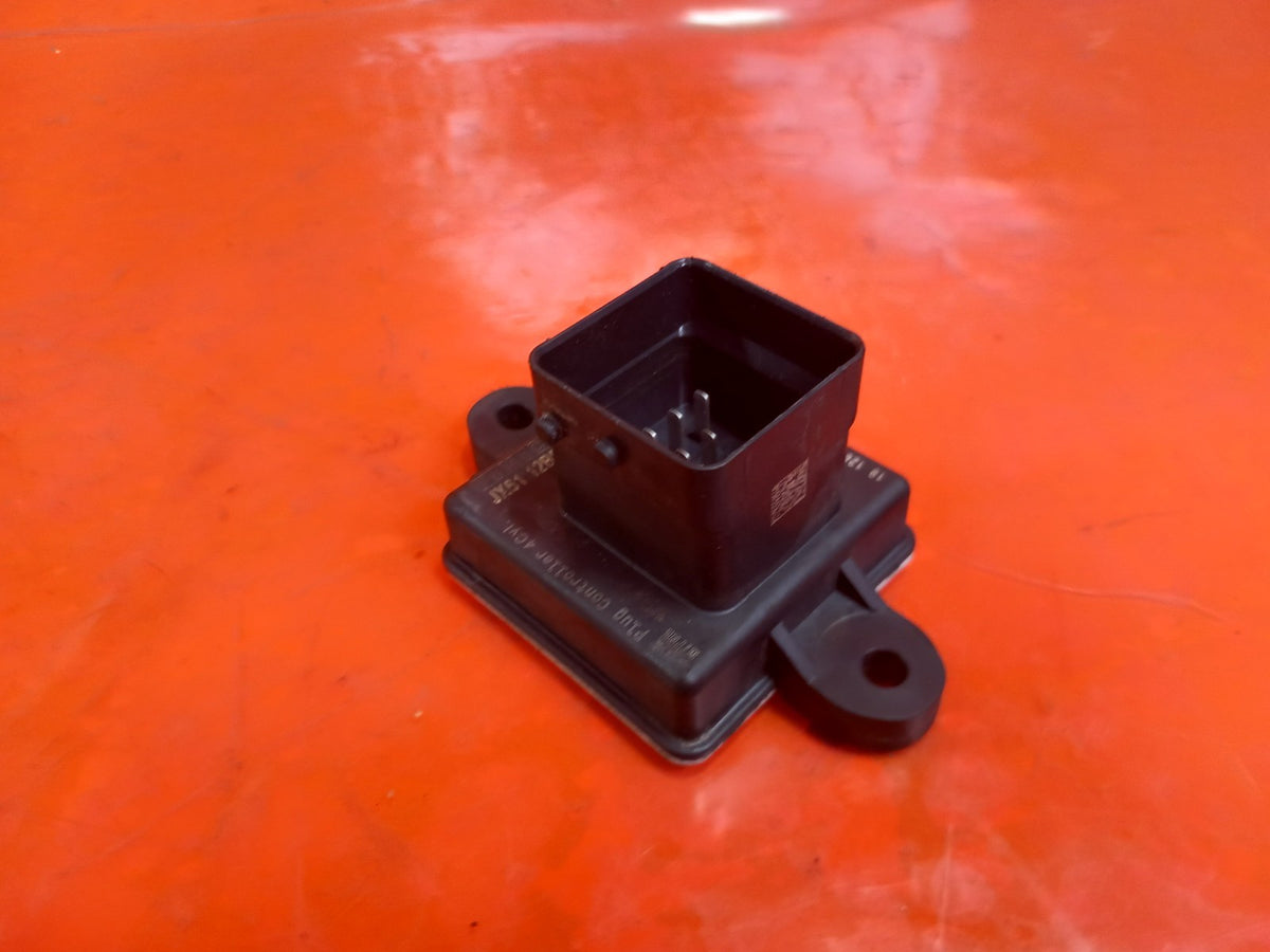 ebay-src:https://i.ebayimg.com/00/s/mtiwmfgxnjaw/z/kv4aaeswmgpqmtad/$_57.jpg