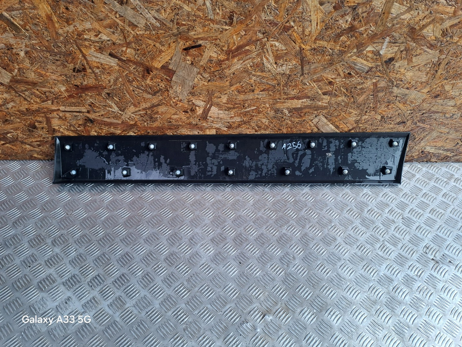 ✅Renault Trafic III Sl27 Sport 2016 1.6 Diesel RIGHT DOOR PLASTIC MOULDING TRIM - Image 6