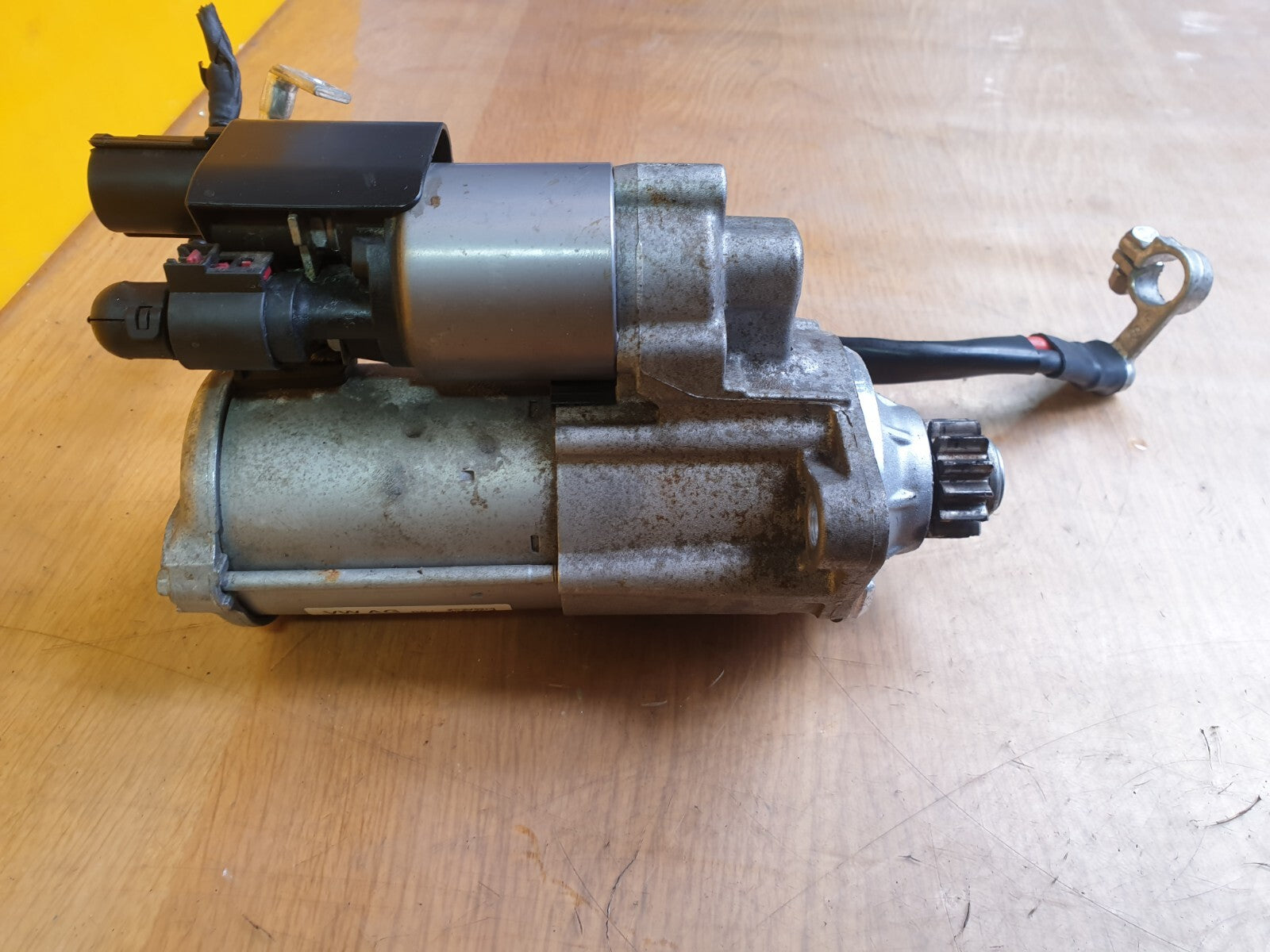 ebay-src:https://i.ebayimg.com/00/s/mtiwmfgxnjaw/z/jvoaaoswxcbmmok6/$_57.jpg