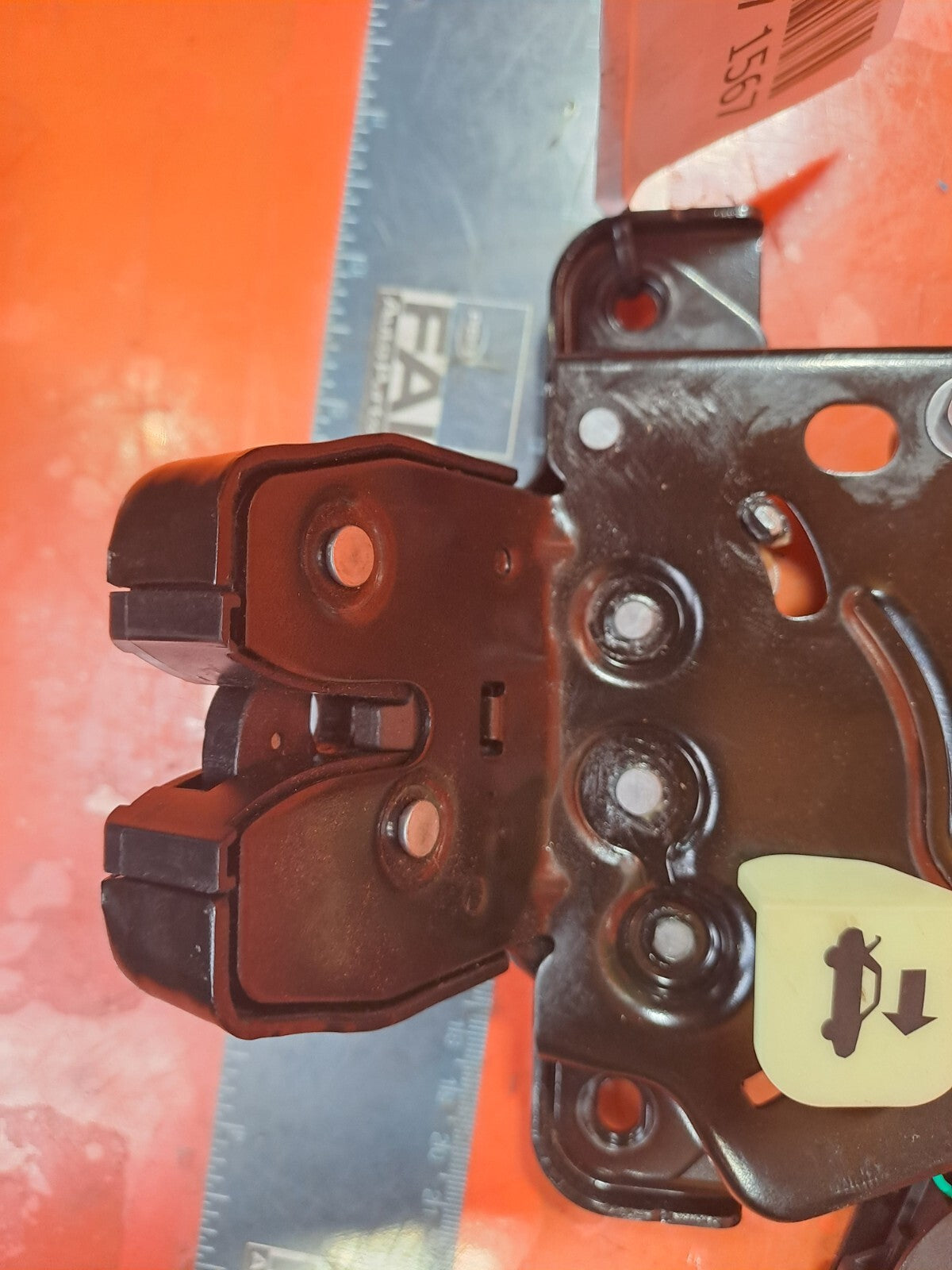 2024 TESLA MODEL 3 LONG TAILGATE LOCK LATCH 1500604-CN-B + WARRANTY A207 - Image 4