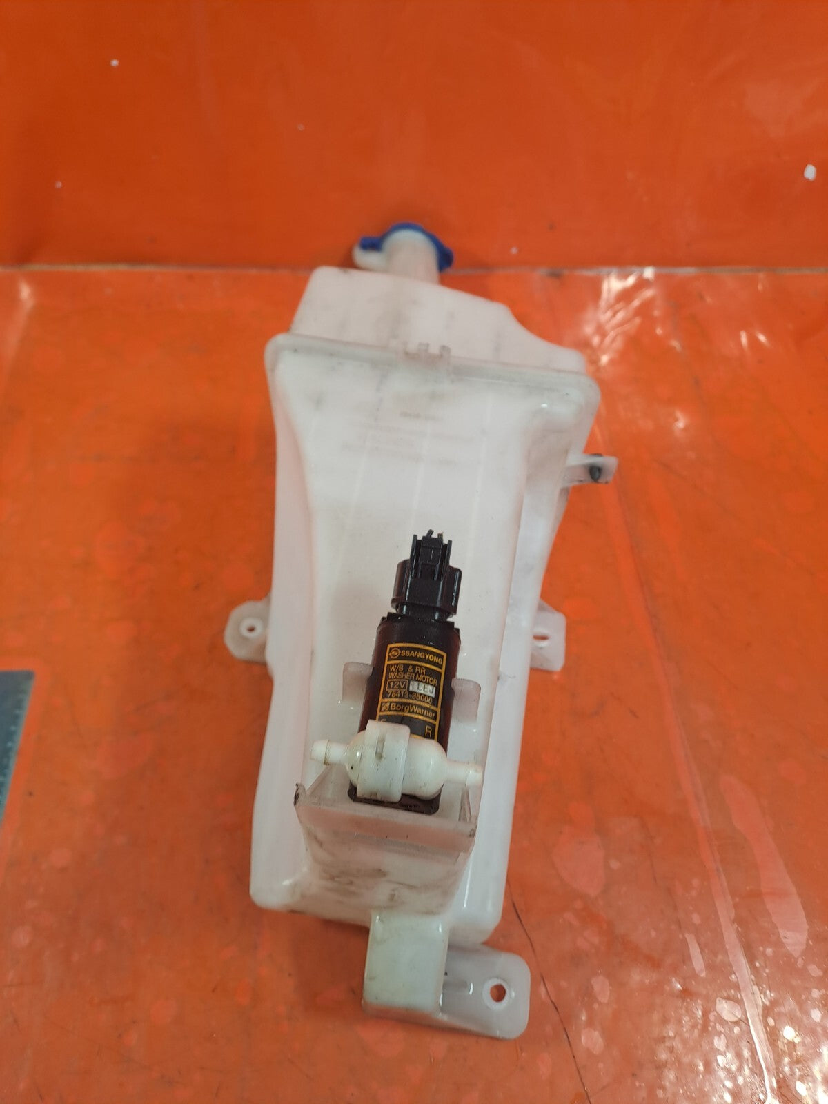 ✅Ssangyong Tivoli Ex 2016 1.6 Diesel Window Washer Fluid Tank 78413-35000 A279 - Image 12
