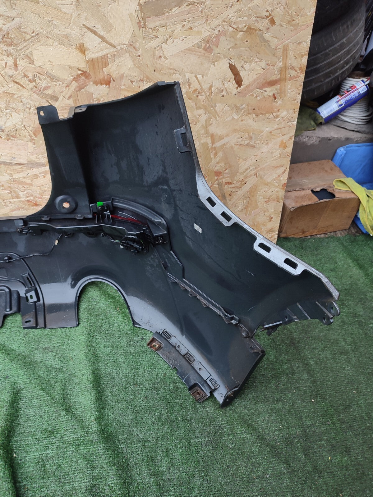 ✅2016 Land Rover Discovery Sport L550 Rear Bumper Grey + Warranty A111 - Image 11