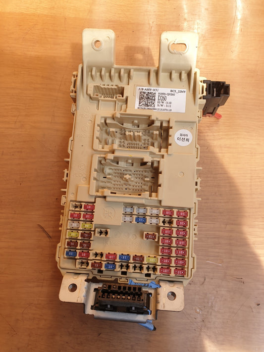 ✅2023 HYUNDAI I20 ULTIMATE 1.0P FUSE BOX 91953-Q0260 + WARRANTY A180 - Image 1