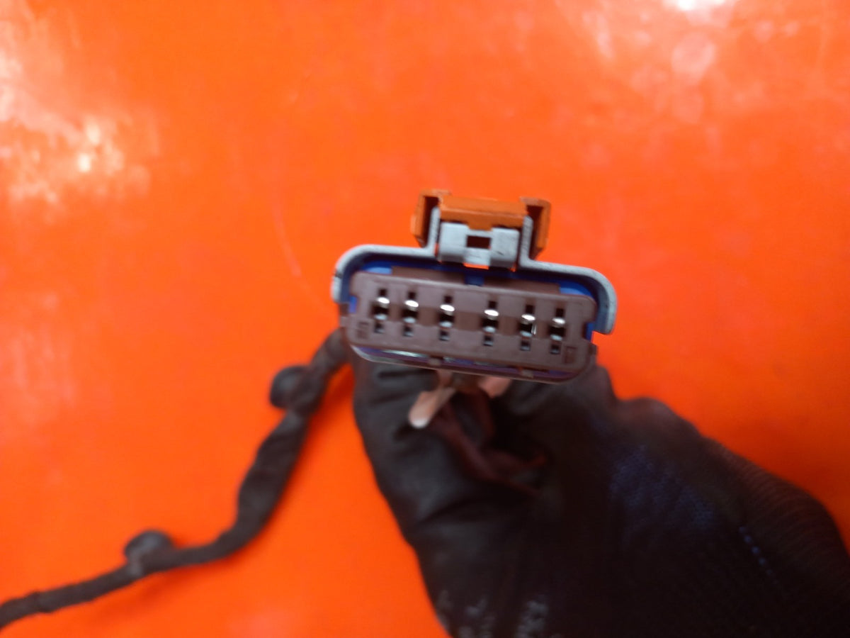 Citroen Berlingo 650 1.5 Diesel 2021 Left Sliding Door Lower Cable Track A415 - Image 3