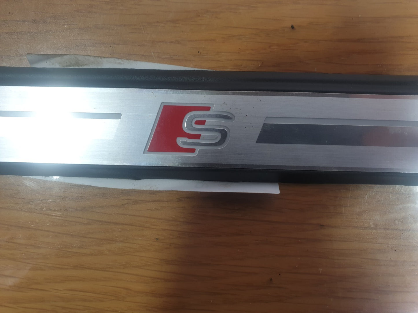 ✅Audi Q4 E-Tron S Line 2023 Front Left Sill Trim Strip 8Y0947417A Warranty A206 - Image 4