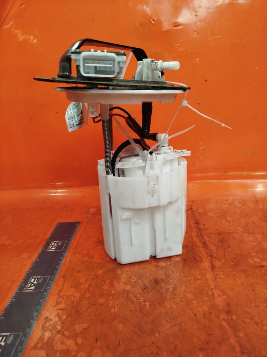 ✅2019 HYUNDAI KONA 1.0 T-GDI FUEL PUMP SENDER UNIT 33040-J9200 + WARRANTY A258 - Image 1