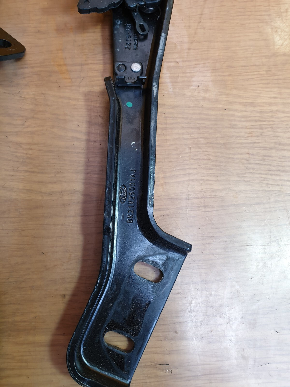 ✅2020 FORD TOURNEO CUSTOM 2.0D LEFT SLIDING DOOR ROLLER BRACKETS A161 - Image 6