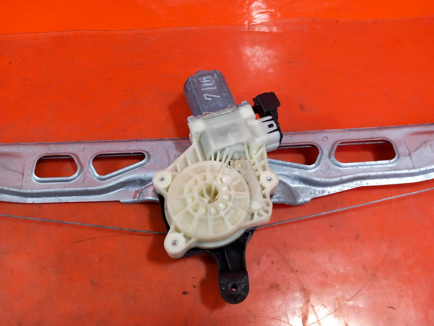 Ford Tourneo Custom 2.2 Diesel 2016 Front Left Window Regulator Warranty A411 - Image 4