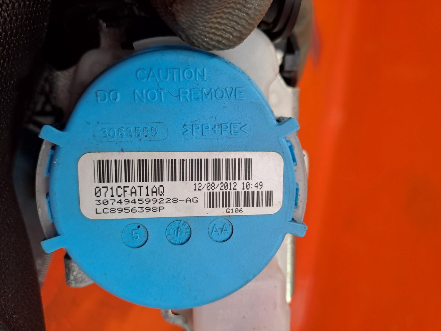 ✅MERCEDES W176 A180 1.6 PETROL 2012 FRONT RIGHT SEAT BELT 307494599228-AG A213 - Image 8