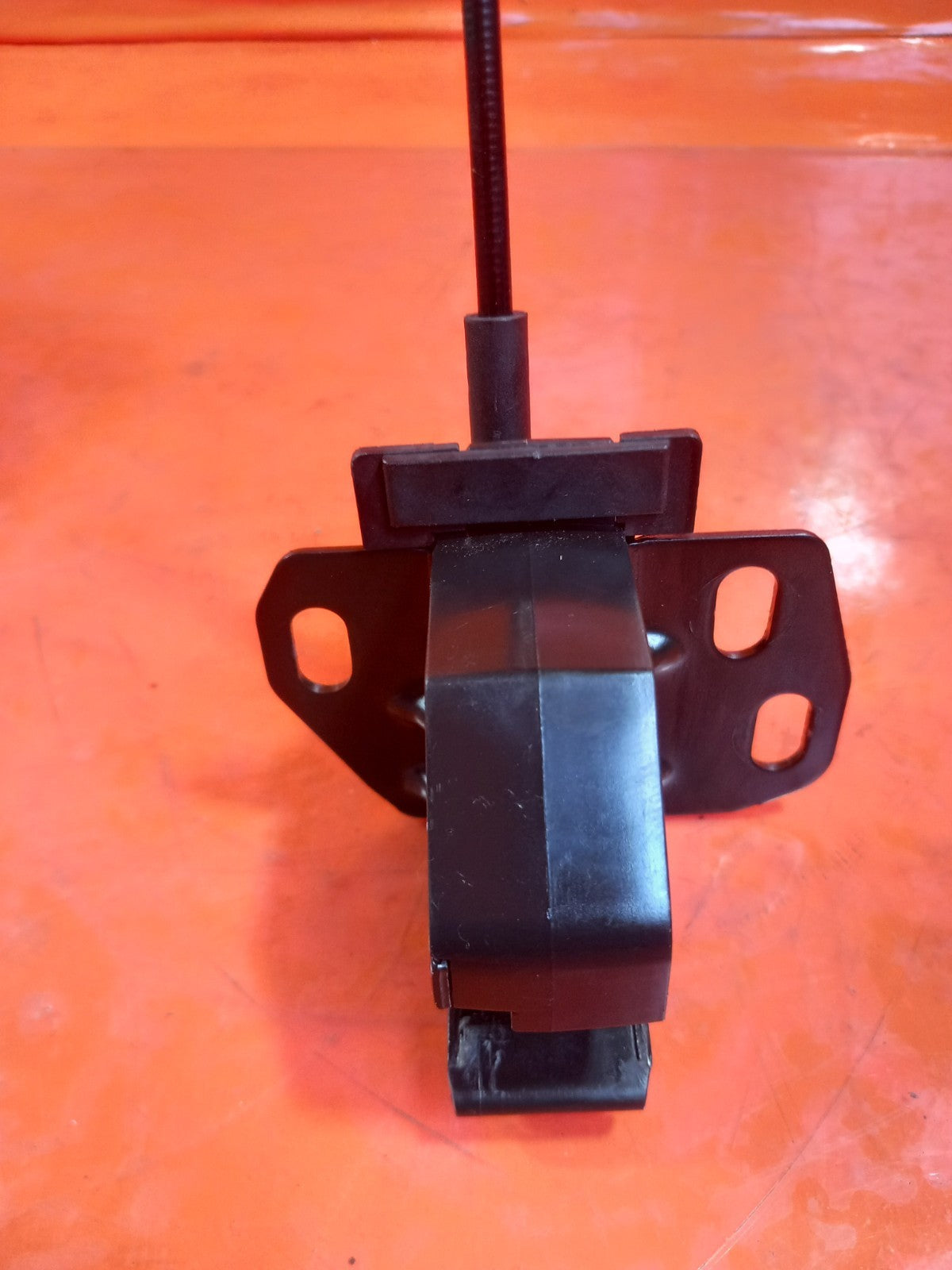 ebay-src:https://i.ebayimg.com/00/s/mtywmfgxmjaw/z/awmaaeswcupqcvc9/$_57.jpg