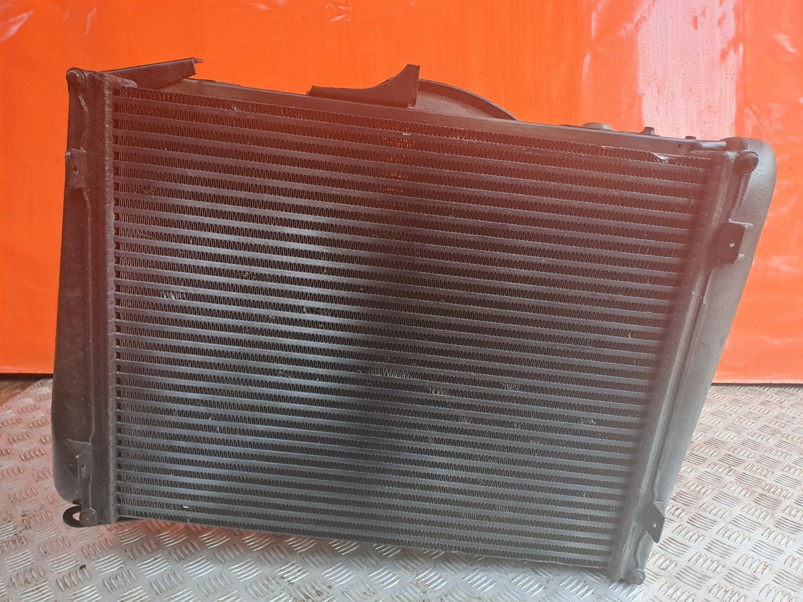 ebay-src:https://i.ebayimg.com/00/s/mtiwmfgxnjaw/z/s0yaaeswjjzpnydp/$_57.jpg