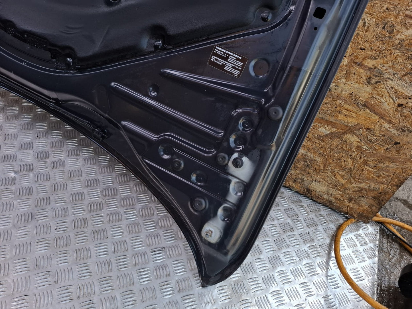 ✅BMW 1 Series 116D Urban 2.0 Diesel 2011 Bonnet Black DENT !!! - Image 11