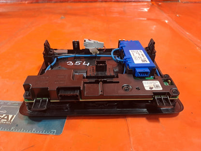 ✅2019 Ford Focus MK4 ST-Line Front Interior Roof Light JX7B-A519A58-KE A354 - Image 8