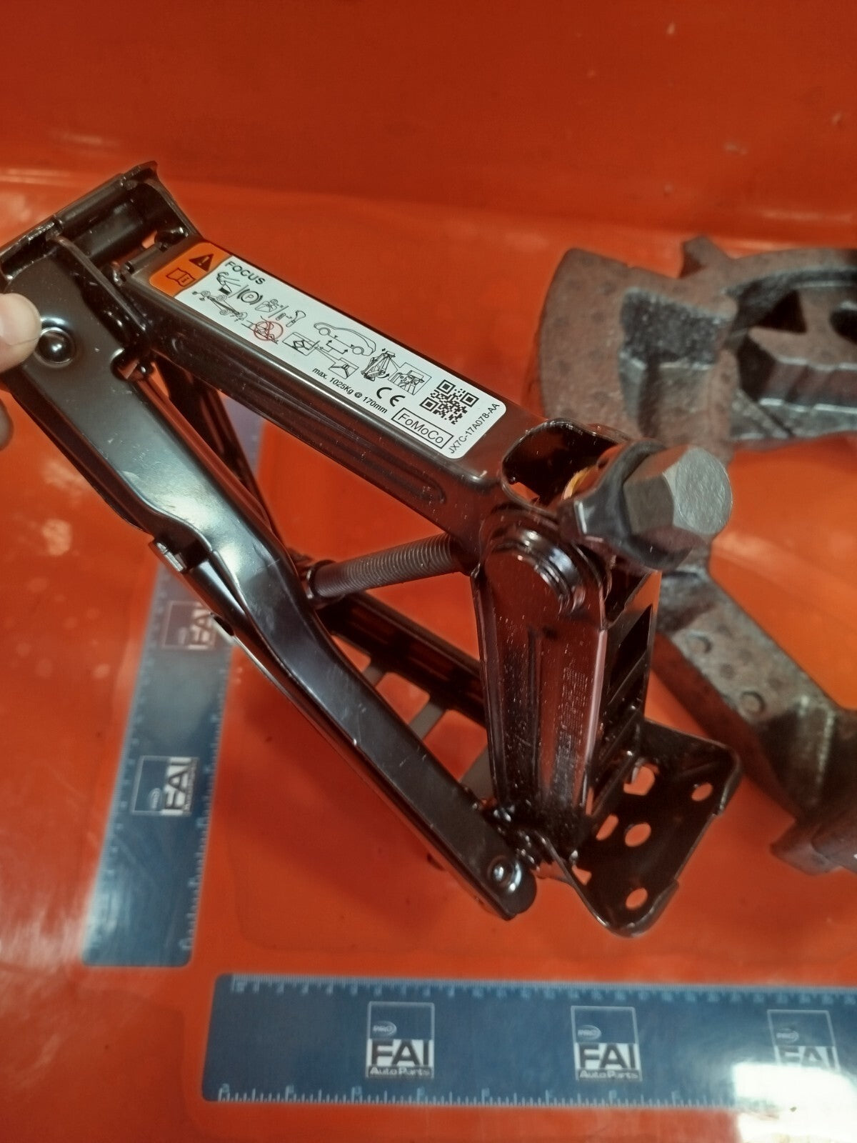 ebay-src:https://i.ebayimg.com/00/s/mtywmfgxmjaw/z/cdqaaoswjtfntcdc/$_57.jpg