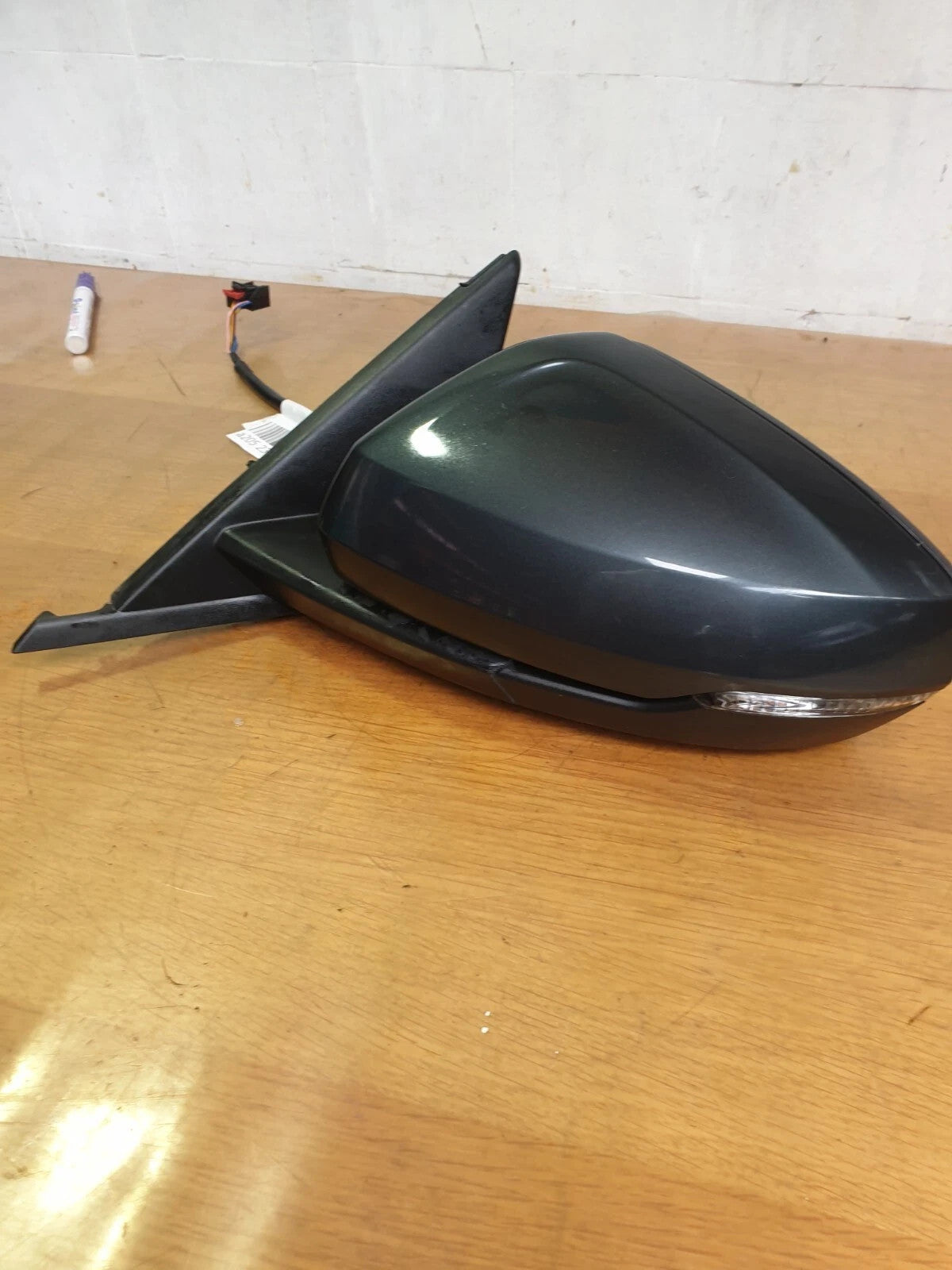 ebay-src:https://i.ebayimg.com/00/s/mtywmfgxmjaw/z/5esaaeswy6bqjohv/$_57.jpg