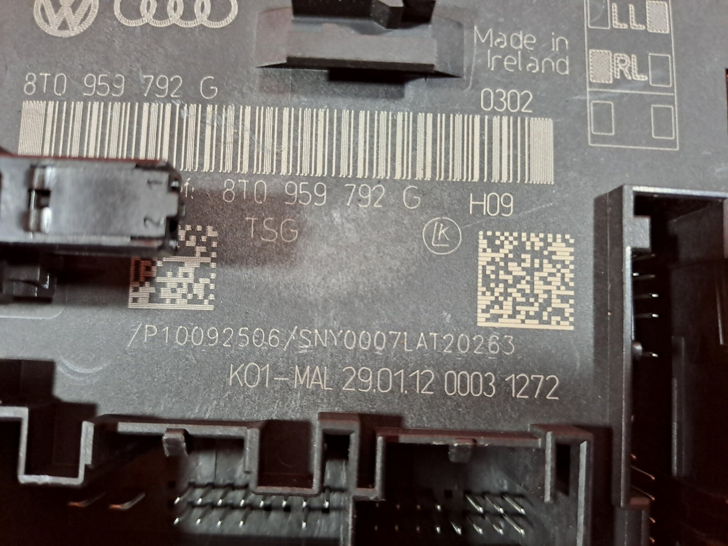 ebay-src:https://i.ebayimg.com/00/s/mtiwmfgxnjaw/z/yiwaaoswoblnnixd/$_57.jpg