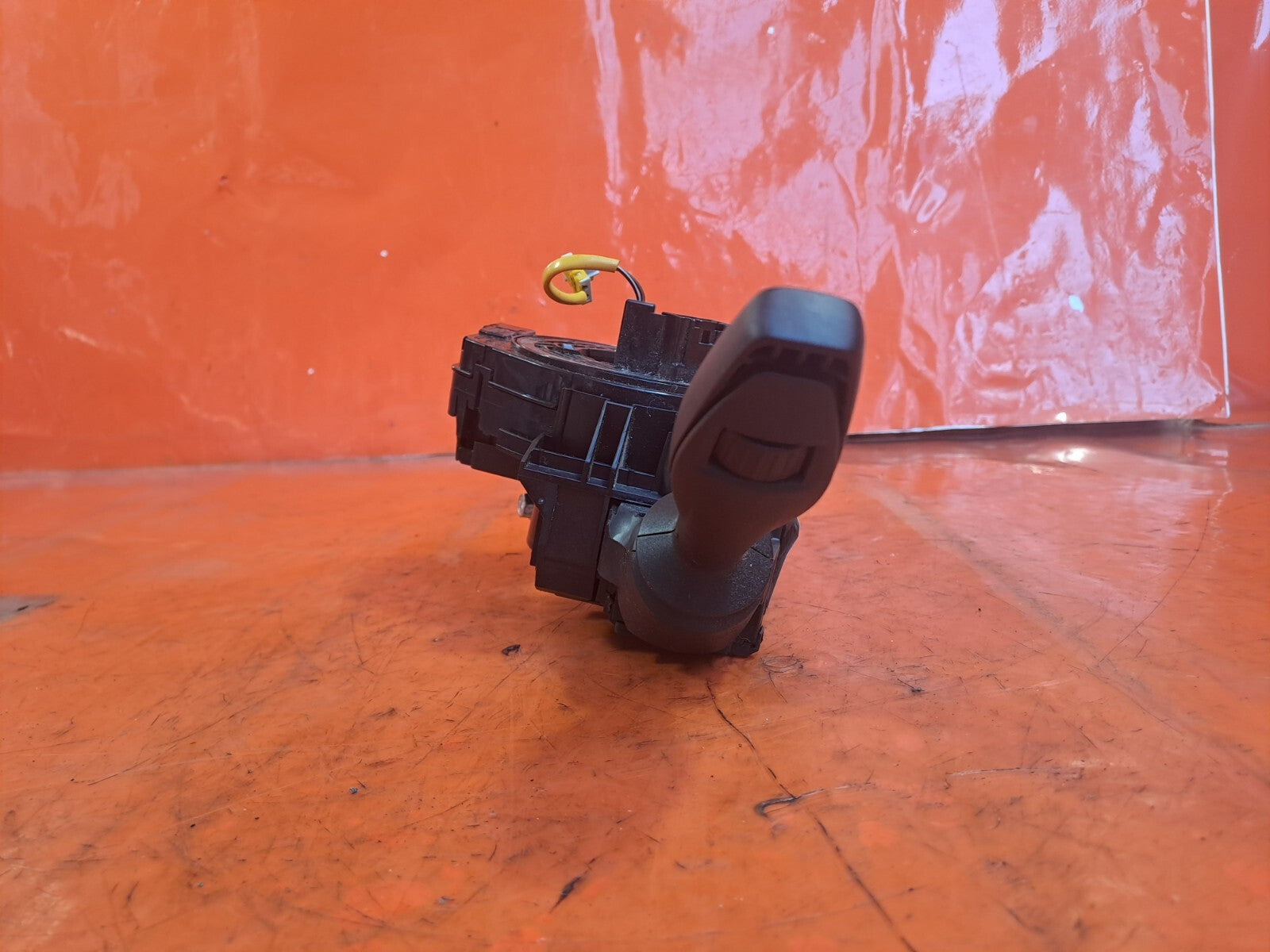✅FORD B-MAX TITANIUM 1.0 PETROL 2014 INDICATOR WIPER STALK SQUIB 8A6T13N064BG - Image 4
