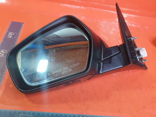 SSANGYONG TIVOLI ELX 1.6 PETROL 2015 FRONT LEFT MIRROR GREY Warranty A221 - Image 1