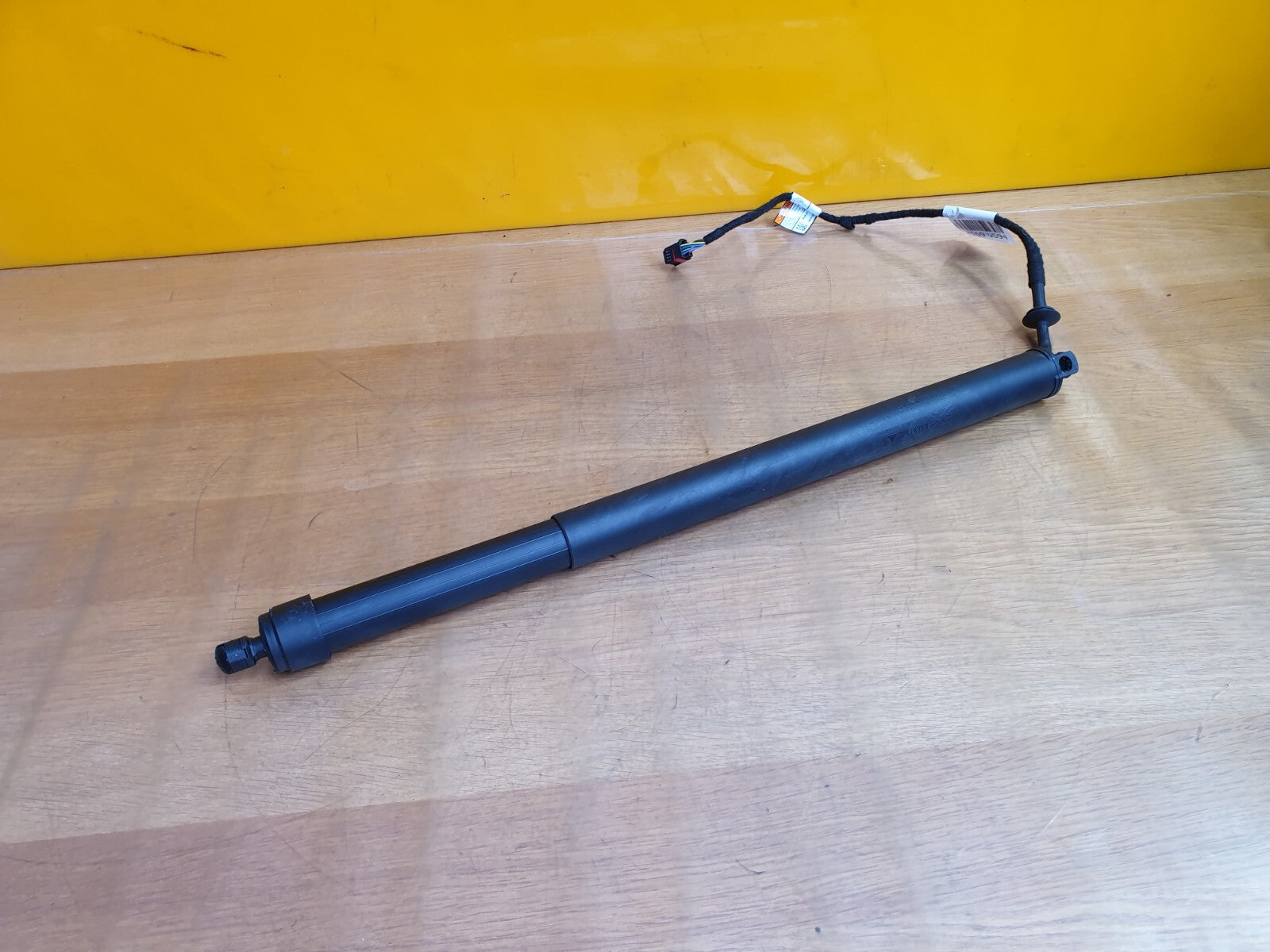 ✅2022 RANGE ROVER EVOQUE L551 TAILGATE ELECTRIC SHOCK STRUT K8D270354AF WARRANTY - Image 1