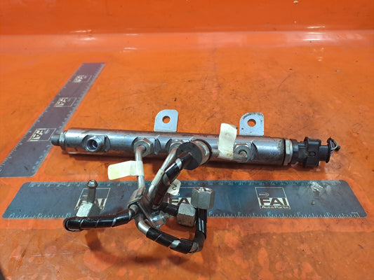 ✅2011 LAND ROVER DISCOVERY 4 L319 3.0D FUEL INJECTOR RAIL 9X2Q-9D280-FA A239 - Image 1