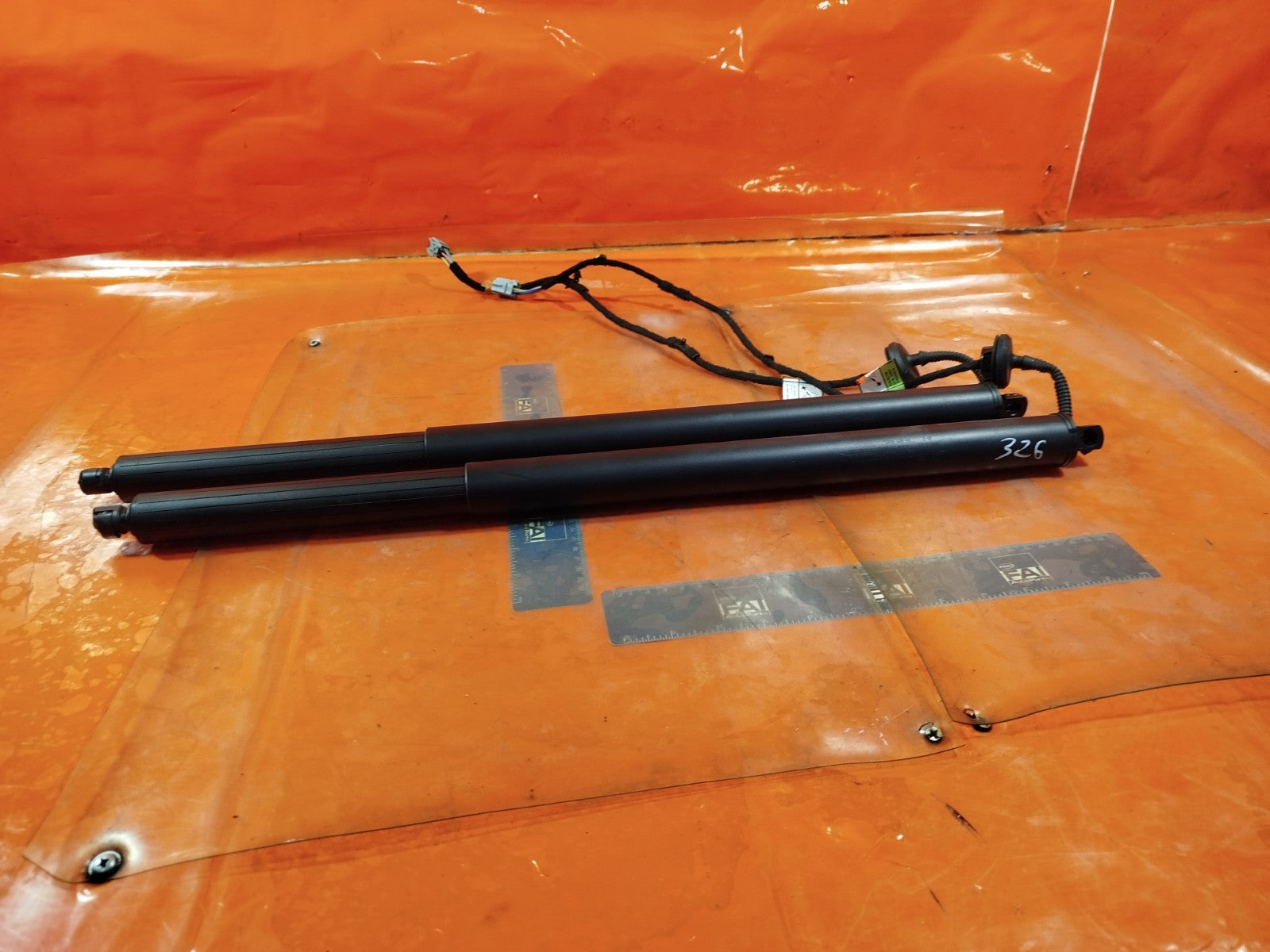 ✅FORD KUGA ST-LINE 2.5 PETROL 2025 ELECTRIC TAILGATE BOOTLID STRUTS PAIR A326 - Image 6