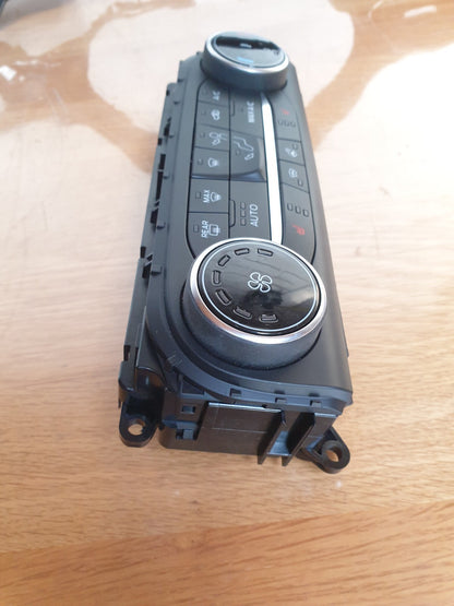 ebay-src:https://i.ebayimg.com/00/s/mtywmfgxmjaw/z/acyaaoswagtm2zbx/$_57.jpg