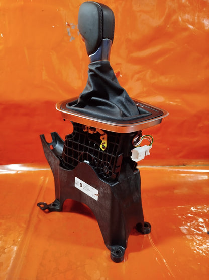 ✅RENAULT CLIO V 1.6 PETROL 2025 AUTO GEAR SELECTOR SHIFTER 34908802R 111193974 - Image 5