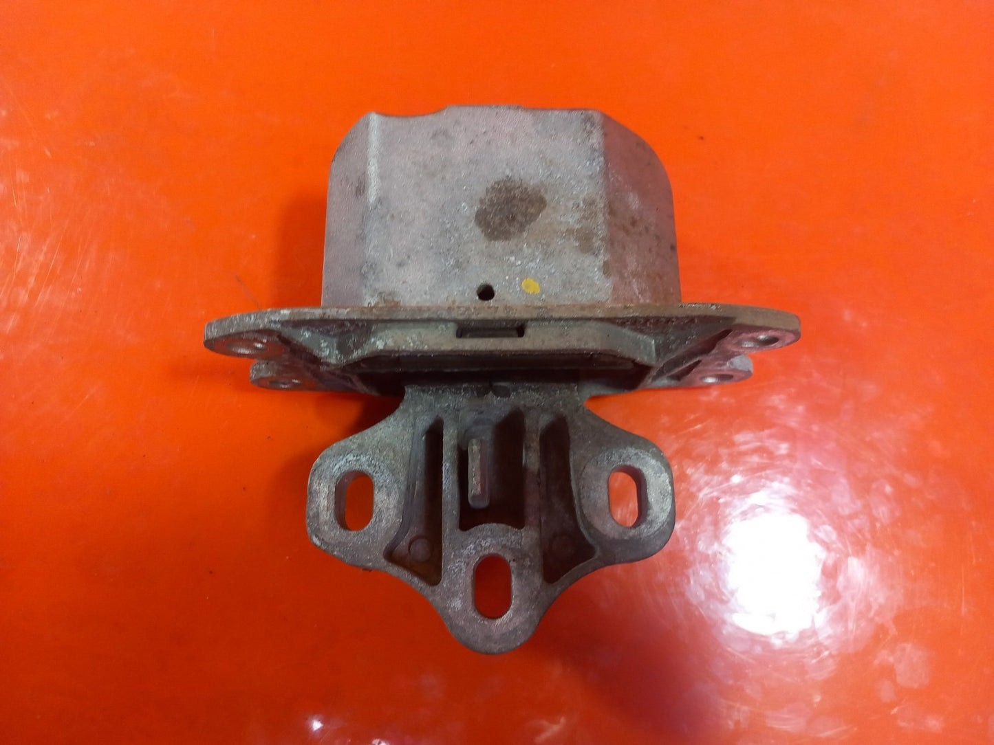 BMW F40 116D 1.5 Diesel 2021 Engine Gearbox Mount Left 6853445 Warranty A365 - Image 2