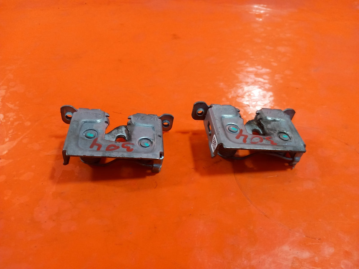 ebay-src:https://i.ebayimg.com/00/s/mtiwmfgxnjaw/z/eyeaaeswkhlqxija/$_57.jpg